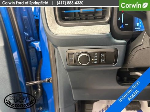 New 2026 Ford Maverick XLT image 32