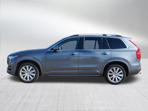 Used 2018 Volvo XC90 T5 Momentum w/ Convenience Package image 2