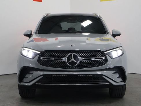 Used 2025 Mercedes-Benz GLC 300 4MATIC image 7