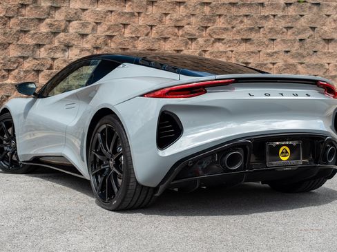 New 2025 Lotus Emira image 35