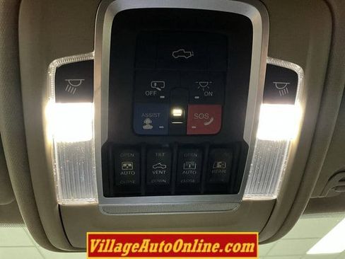 Used 2019 RAM 1500 Laramie image 30