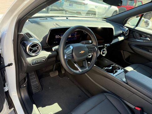 Used 2024 Chevrolet Blazer EV LT AWD/4WD image 26
