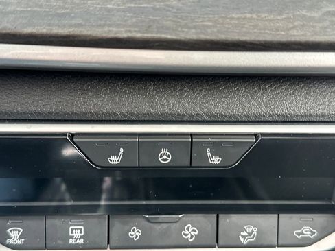 Certified 2025 Nissan Altima 2.5 SL image 29