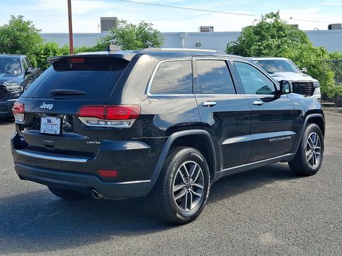 Used 2020 Jeep Grand Cherokee Limited AWD/4WD image 7