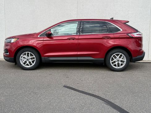 Used 2024 Ford Edge SEL image 10