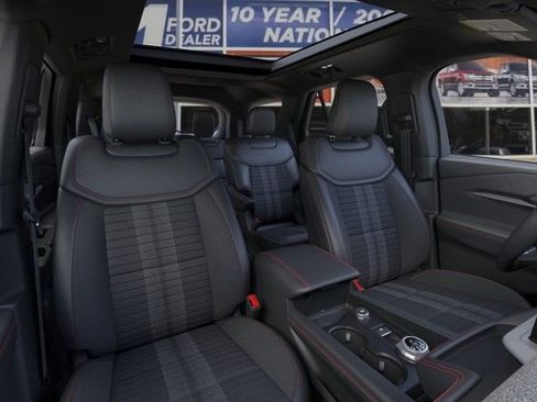 New 2026 Ford Explorer ST-Line w/ ST-Line Street Pack AWD/4WD image 10