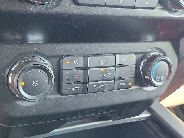 Used 2020 Ford F150 XLT w/ Equipment Group 302A Luxury RWD image 40