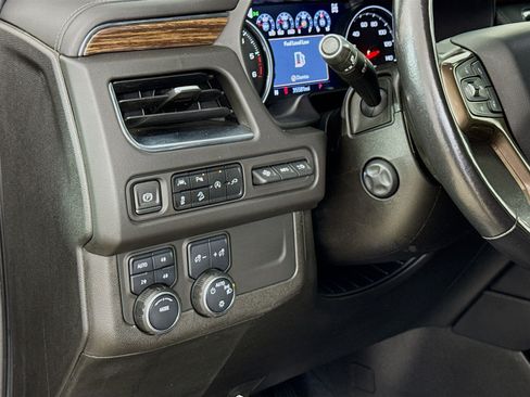 Used 2021 Chevrolet Suburban High Country AWD/4WD image 12