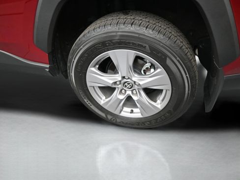 Certified 2025 Toyota RAV4 XLE w/ Convenience Package image 36