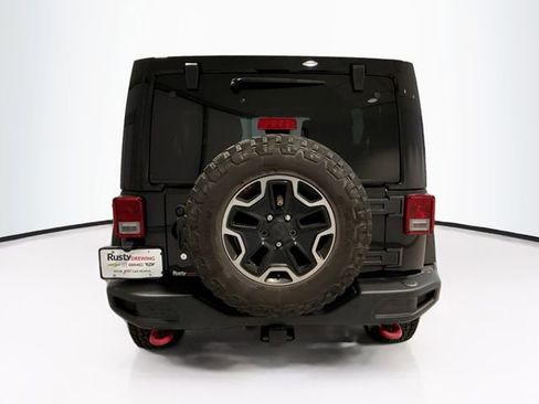 Used 2017 Jeep Wrangler Unlimited Rubicon image 6