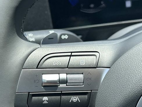 New 2026 Hyundai Kona SEL Premium FWD image 28