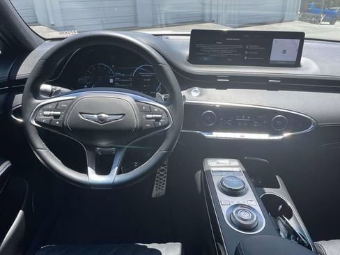 Used 2025 Genesis GV70 3.5T Sport w/ Sport Prestige Package AWD/4WD image 14