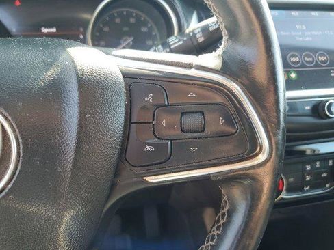 Used 2021 Buick Encore GX Preferred w/ Cold Weather Comfort Package FWD image 18