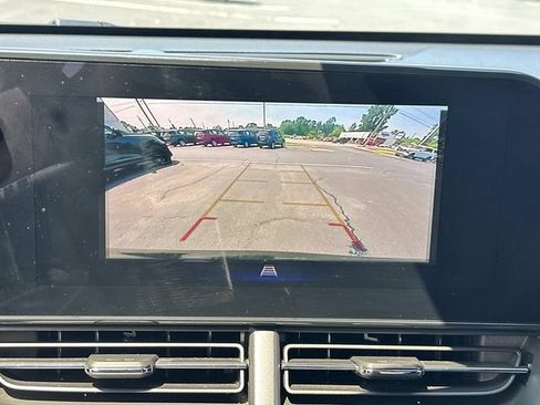 Used 2024 Chevrolet Trax RS w/ Driver Confidence Package FWD image 13
