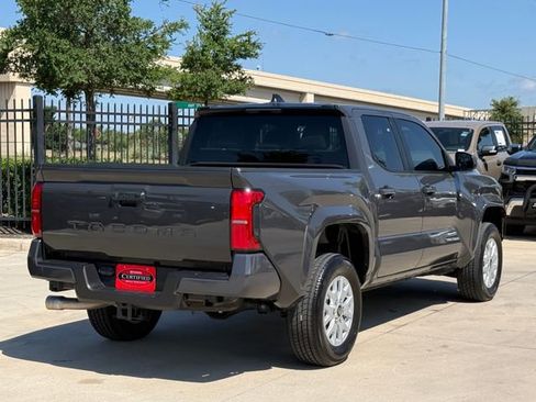 Used 2025 Toyota Tacoma SR5 RWD image 4