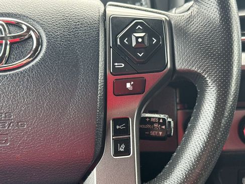 Used 2019 Toyota Tacoma TRD Sport w/ Technology Package AWD/4WD image 20