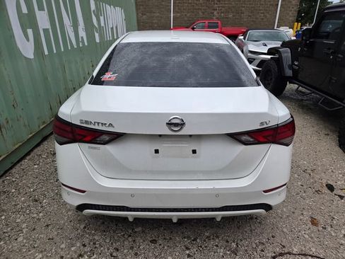 Used 2020 Nissan Sentra SV FWD image 6