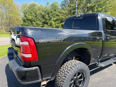 Used 2022 RAM 2500 Laramie AWD/4WD image 21
