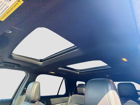 Used 2018 Ford Explorer Sport w/ Equipment Group 401A image 31