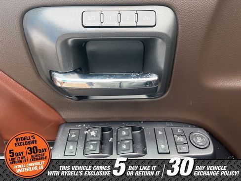 Used 2015 Chevrolet Silverado 2500 High Country w/ Duramax Plus Package image 22