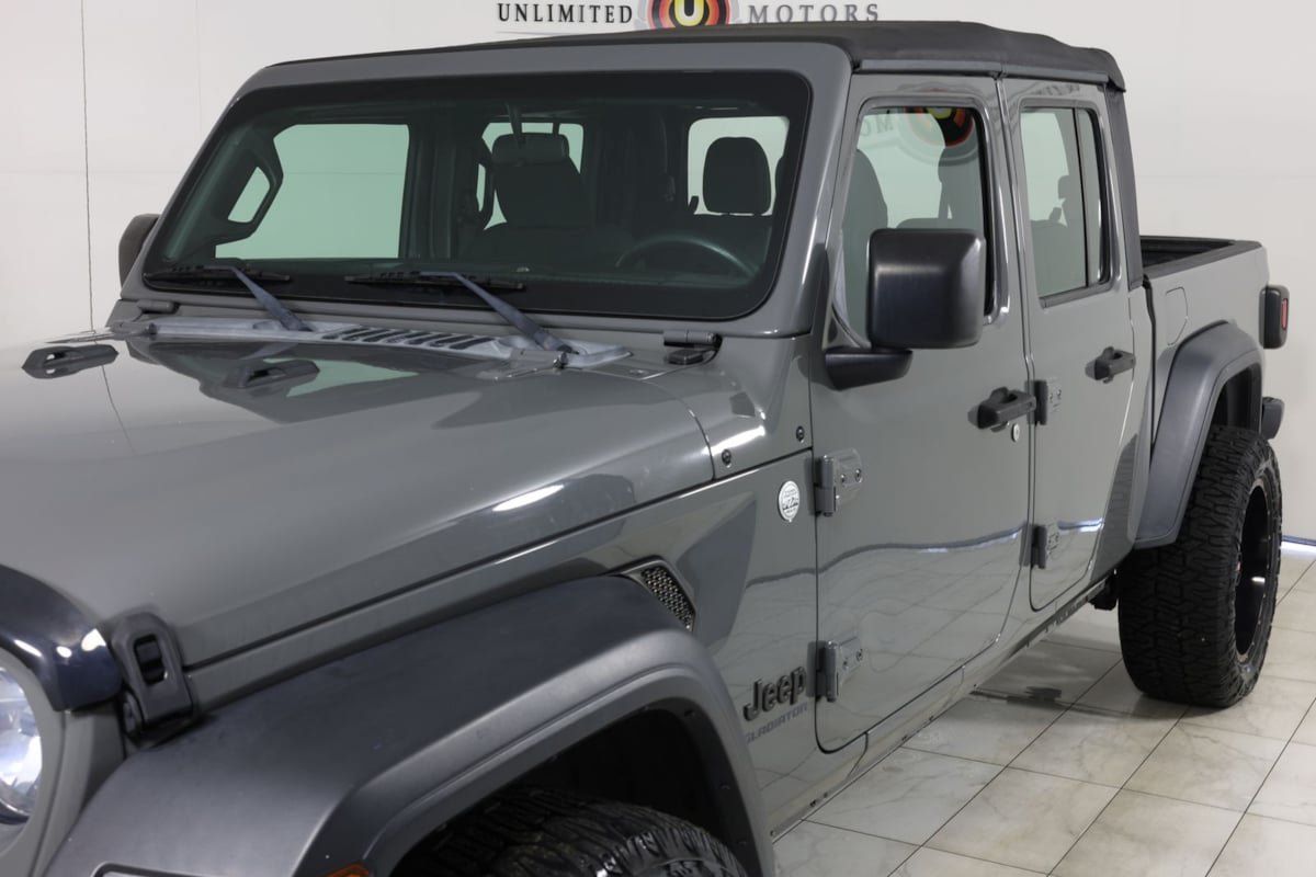 Used 2021 Jeep Gladiator Sport AWD/4WD image 46