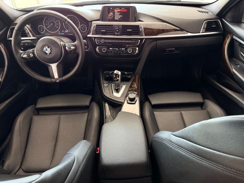 Used 2016 BMW 320i Sedan RWD image 15