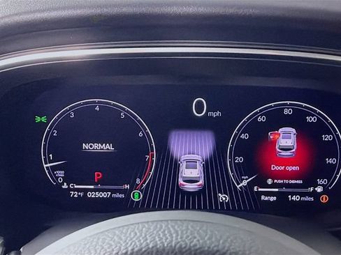Used 2024 Acura MDX SH-AWD w/ Advance Package image 14