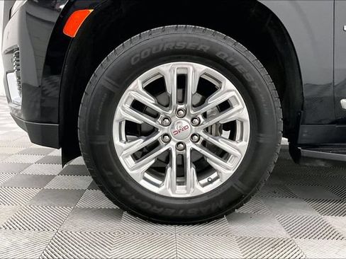 Used 2021 GMC Yukon SLT AWD/4WD image 10