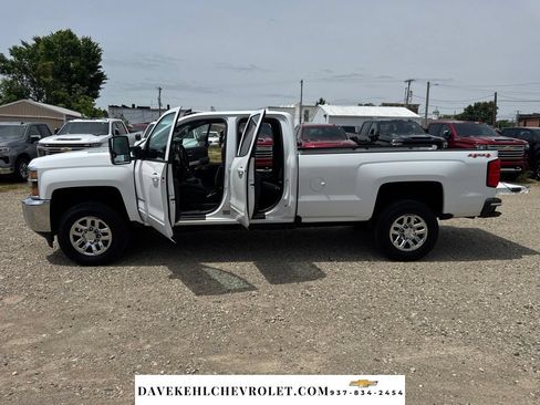 Used 2016 Chevrolet Silverado 2500 LT AWD/4WD image 33