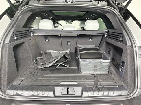New 2027 Land Rover Range Rover Sport SE AWD/4WD image 28