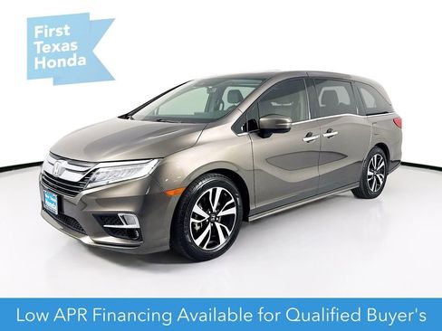 Used 2020 Honda Odyssey Elite image 3