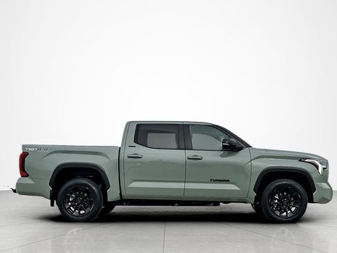 Used 2024 Toyota Tundra Limited image 6