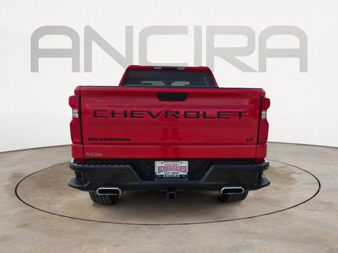 Used 2023 Chevrolet Silverado 1500 LT Trail Boss w/ LPO, Dark Essentials Package AWD/4WD image 9
