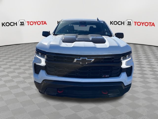 Used 2024 Chevrolet Silverado 1500 LT Trail Boss w/ Protection Package AWD/4WD image 2