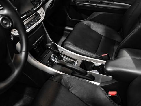 Used 2015 Honda Accord EX-L image 29