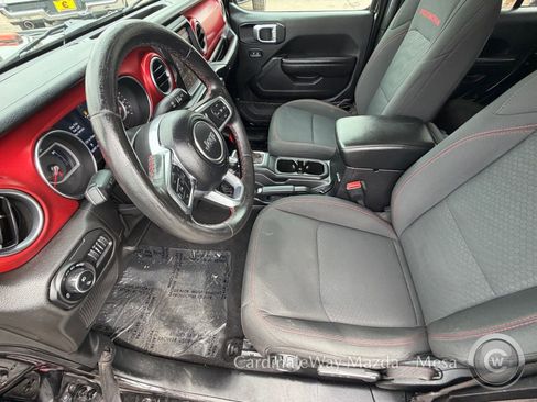 Used 2021 Jeep Gladiator Rubicon AWD/4WD image 16