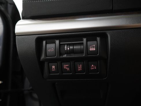 Used 2018 Subaru Outback 2.5i Limited AWD/4WD image 27