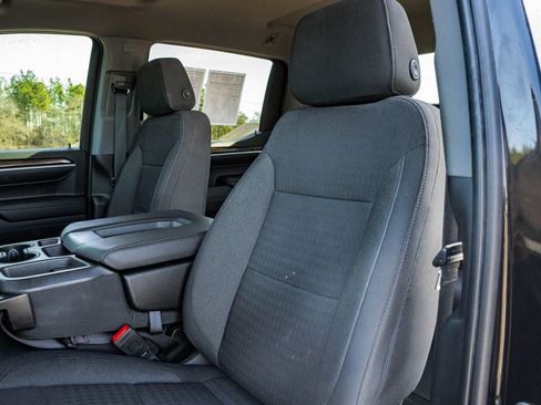 Used 2022 Chevrolet Silverado 1500 LT image 18