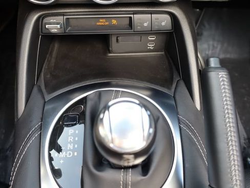 Used 2025 MAZDA MX-5 Miata RF Grand Touring RWD image 35