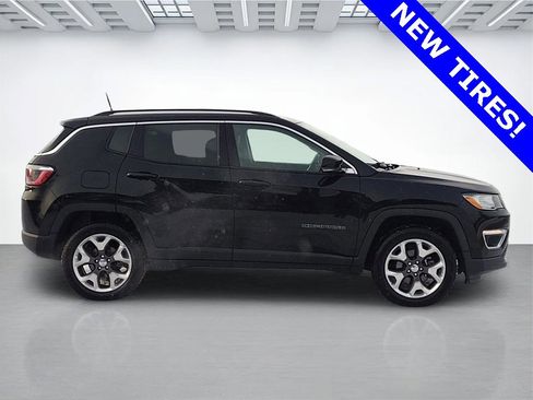 Used 2019 Jeep Compass Limited image 2