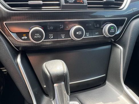 Used 2020 Honda Accord Sport image 18