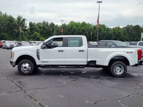 Used 2023 Ford F350 XL image 4