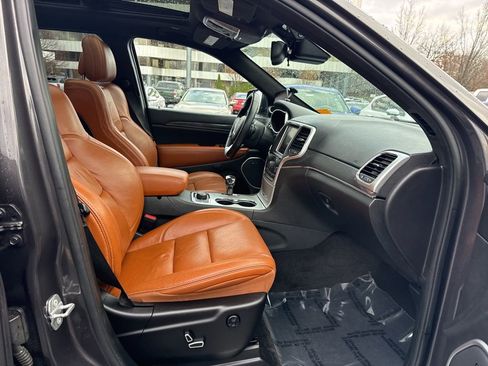 Used 2015 Jeep Grand Cherokee SRT w/ Trailer Tow Group IV image 44
