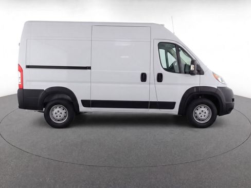 Used 2024 RAM ProMaster 2500 w/ Convenience Group FWD image 34