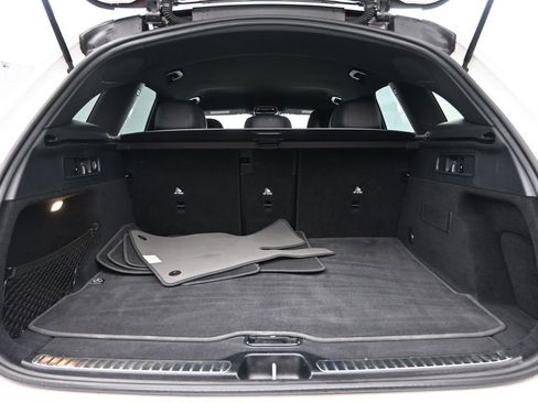 Used 2023 Mercedes-Benz GLC 300 image 24