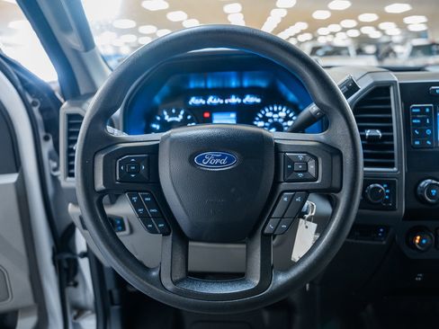 Used 2020 Ford F250 XL w/ STX Appearance Package image 37