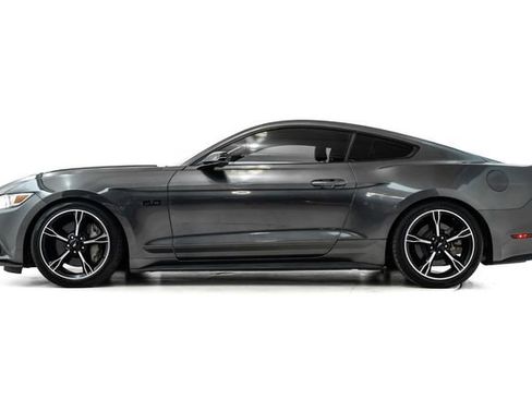 Used 2016 Ford Mustang GT Premium RWD image 9