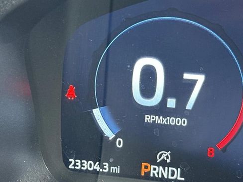 Certified 2025 Ford Explorer Active w/ Active Comfort Package image 29