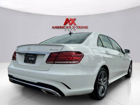 Used 2015 Mercedes-Benz E 400 4MATIC Sedan image 5