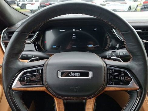 Certified 2023 Jeep Grand Cherokee L Summit AWD/4WD image 24
